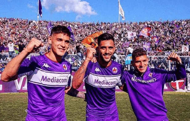 英雄联盟台服官网-包含赛前体能课后；法兰克福状态回暖备战意大利杯；更衣室稳定；心理建设被强调的词条